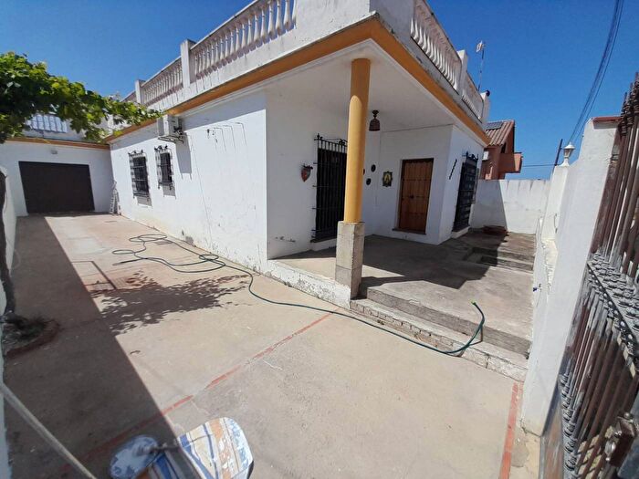 Casa de 3 habitaciones en venta en Andalucía, Cádiz