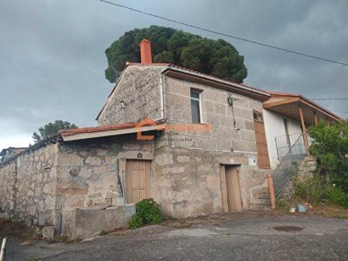 Galicia, Ourense: Casa en venta de 4 habitaciones
