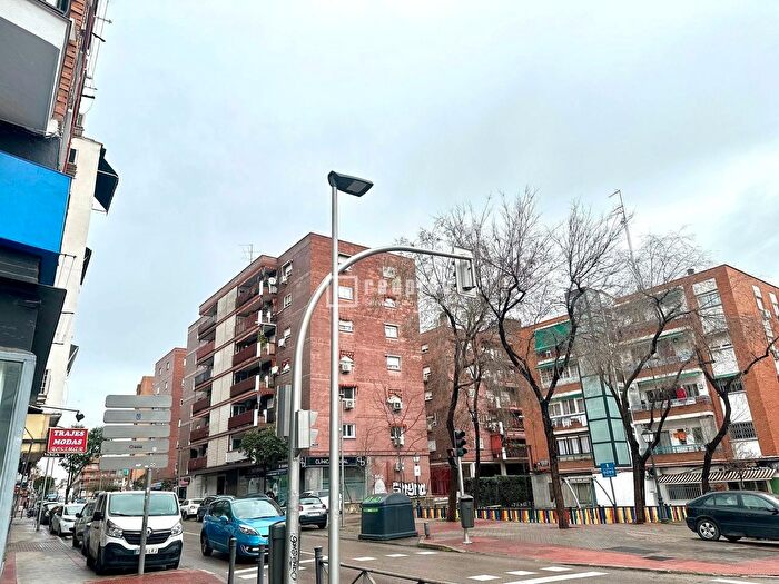 Piso en venta de 3 habitaciones en Carabanchel, Abrantes