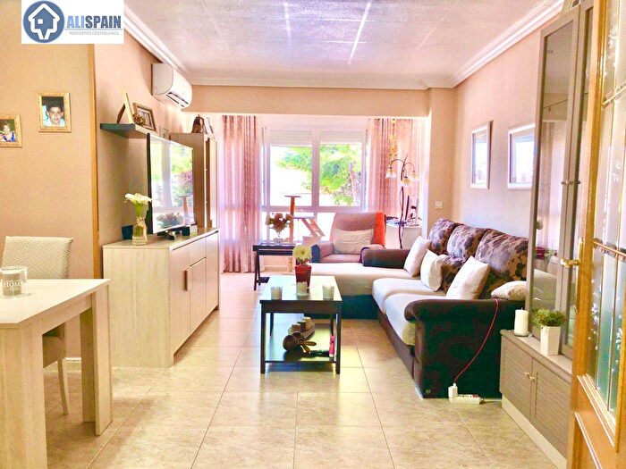 Piso en venta de 4 habitaciones: Comunitat Valenciana, Alicante