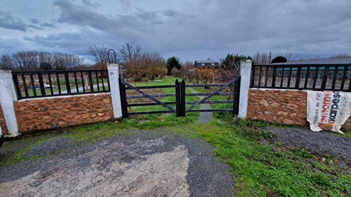 Castilla y León, León: Casa en venta de 3 habitaciones