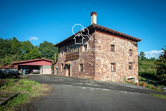 Casa en venta de 4 habitaciones en Principado de Asturias, Asturias