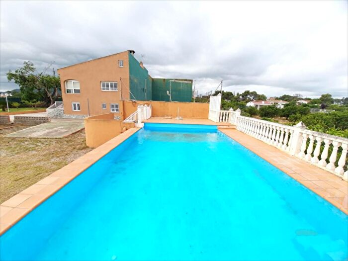 Urbanitzacions i Pedanies Nord, Alzira: Casa en venta de 5 habitaciones