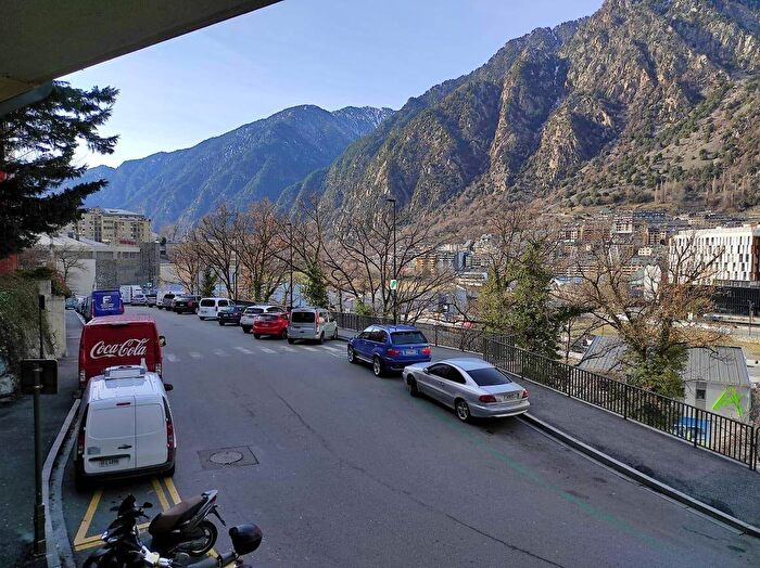 Piso en venta de 3 habitaciones en Andorra, Andorra