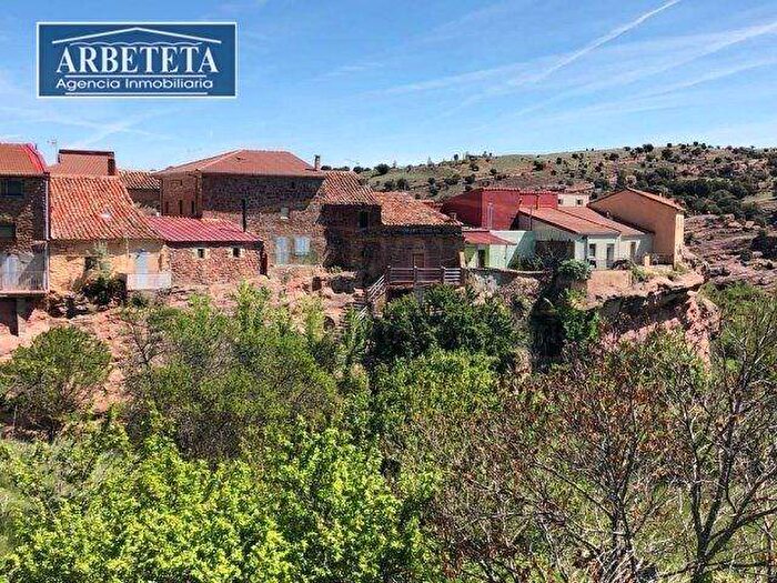Casa en venta de 4 habitaciones: Castilla La Mancha, Guadalajara