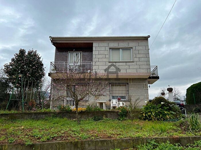 Casa en venta de 5 habitaciones: Galicia, Ourense