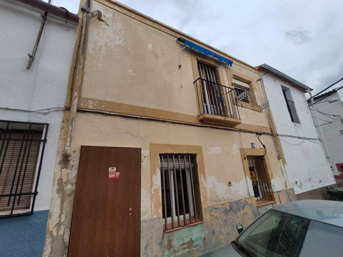 Casa de 4 habitaciones en venta en Extremadura, Cáceres
