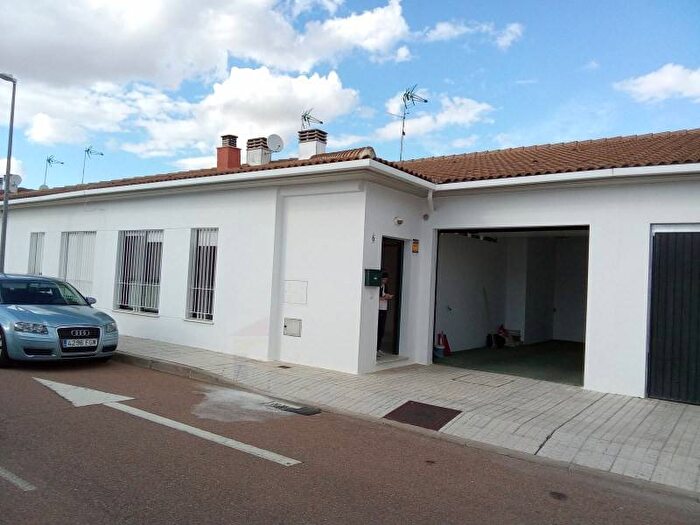 Casa en venta de 3 habitaciones, Extremadura, Badajoz