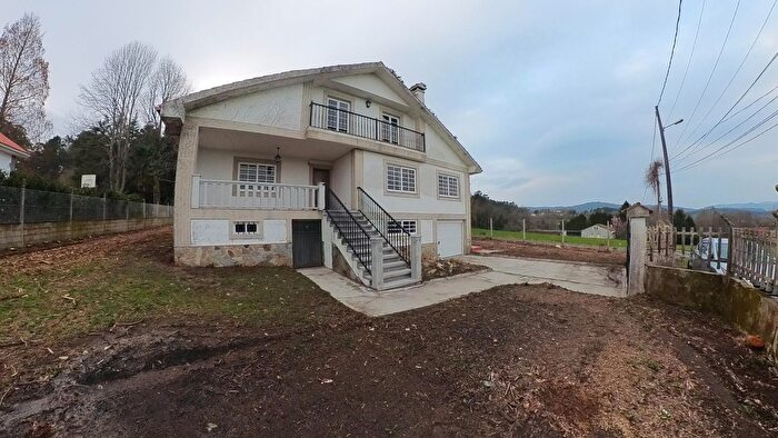 Casa en venta de 7 habitaciones: Brión, A Coruña