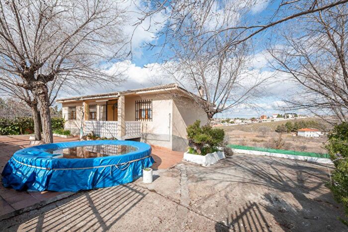Casa en venta de 4 habitaciones en Comunidad de Madrid, Madrid