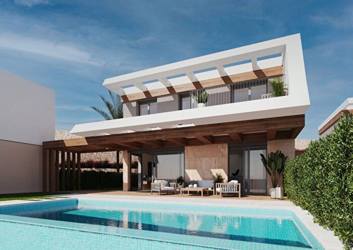 Casa en venta de 3 habitaciones, Comunitat Valenciana, Alicante