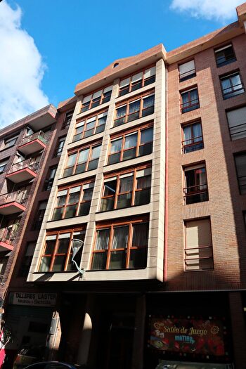 Piso en venta de 3 habitaciones en Uribarri, Matiko Ciudad Jardín