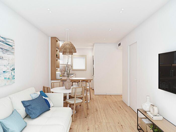Piso en venta de 2 habitaciones en Sur, Infante Juan Manuel