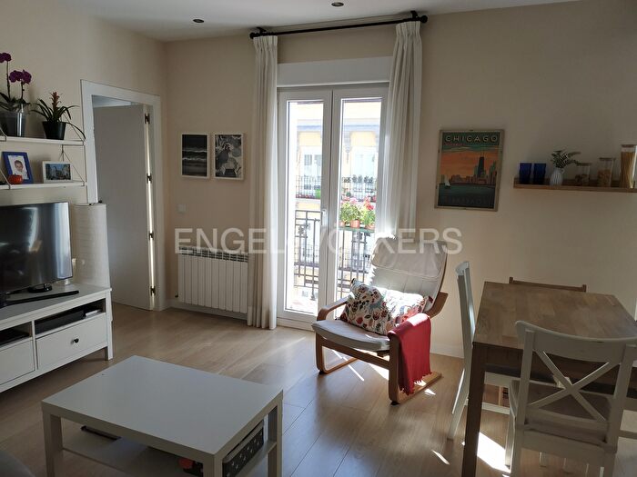 Chamberí, Trafalgar: Piso en venta de 2 habitaciones