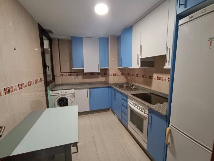 Piso de 3 habitaciones en venta en Galicia, Pontevedra