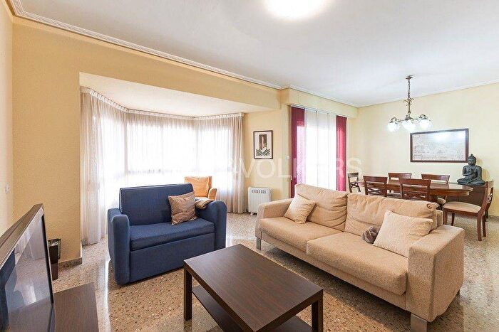 Piso en alquiler de 4 habitaciones en Comunitat Valenciana, València