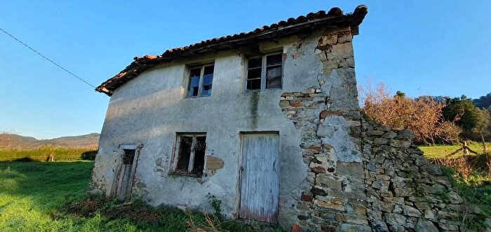 Casa en venta de 3 habitaciones en Principado de Asturias, Asturias
