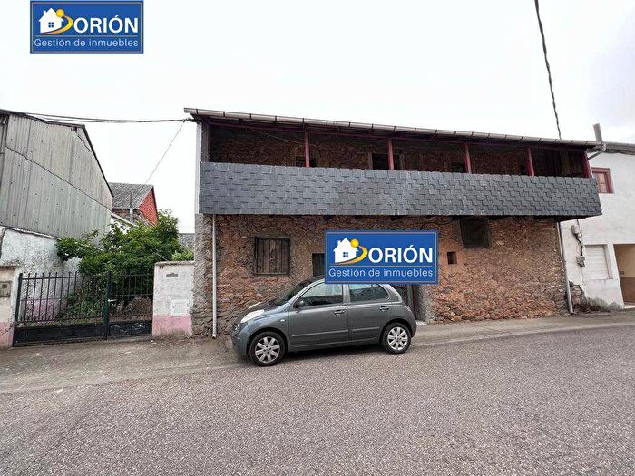 Casa en venta de 3 habitaciones, Castilla y León, León