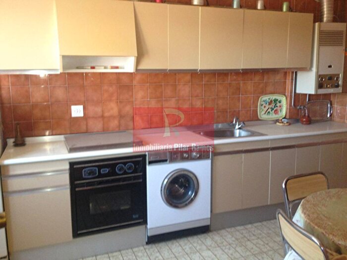 Casas en venta y pisos alquiler - 2