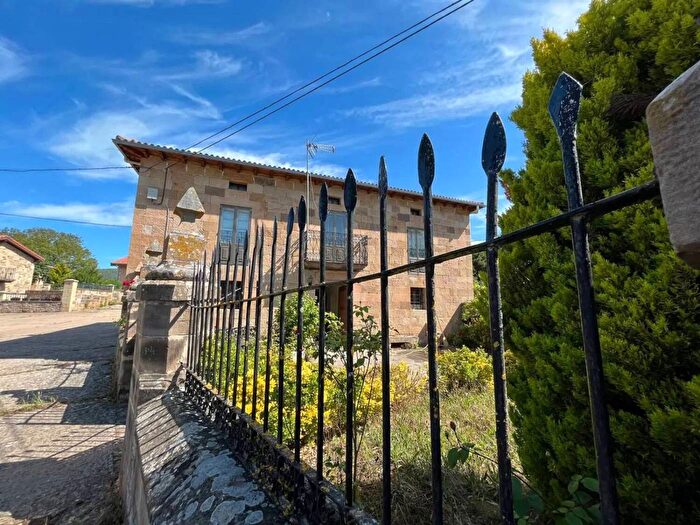 Casa en venta de 5 habitaciones: Castilla y León, Palencia