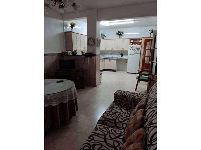 Piso en venta de 4 habitaciones en Castilla La Mancha, Albacete