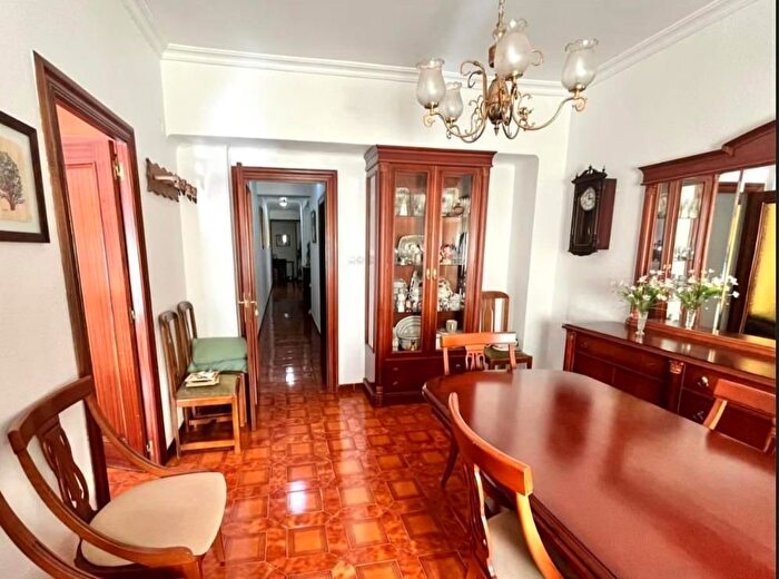Piso de 3 habitaciones en venta en Campoamor Altozano, Altozano Conde Lumiares