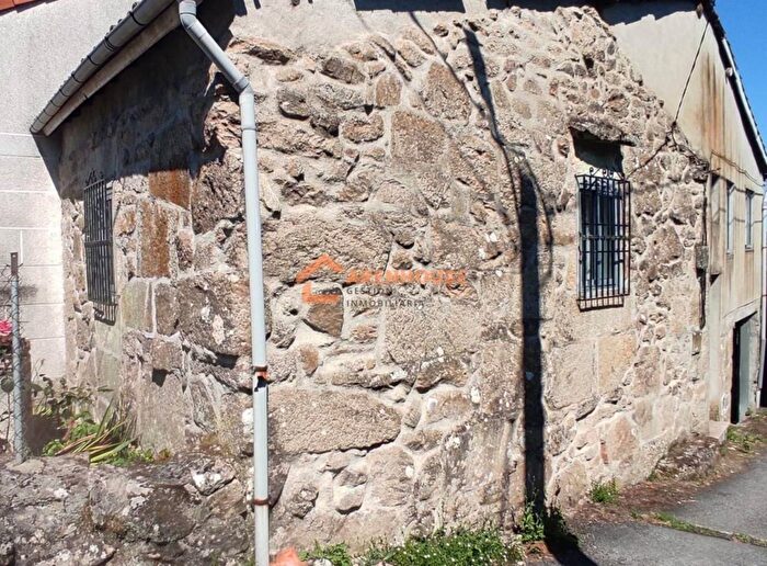 Casa en venta de 2 habitaciones en Galicia, Ourense