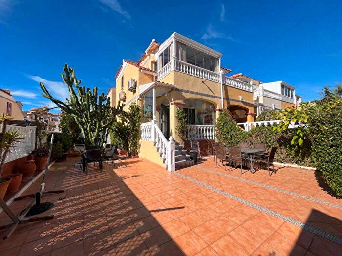 Piso en venta de 2 habitaciones en Comunitat Valenciana, Alicante