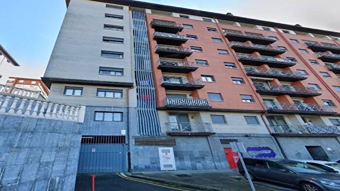 Piso de 3 habitaciones en venta en País Vasco, Vizcaya Bizkaia