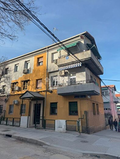 Piso en venta de 2 habitaciones en Usera, Moscardó