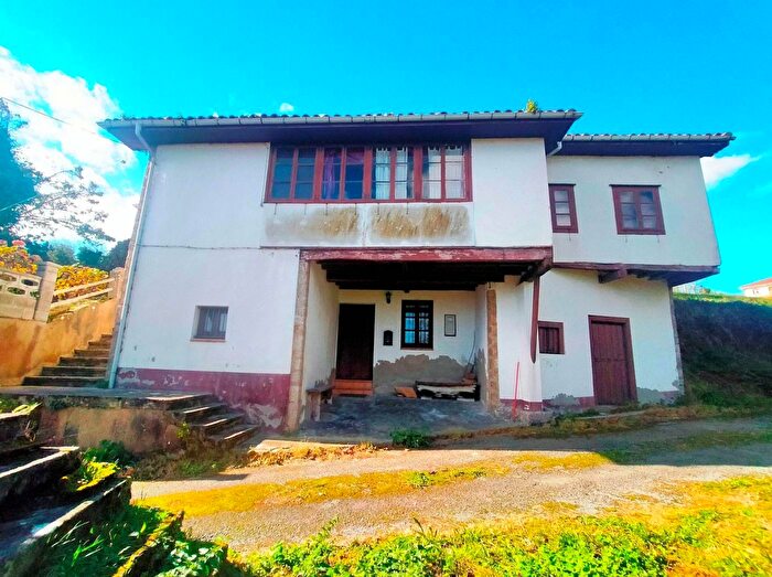 Casa en venta de 3 habitaciones, Principado de Asturias, Asturias