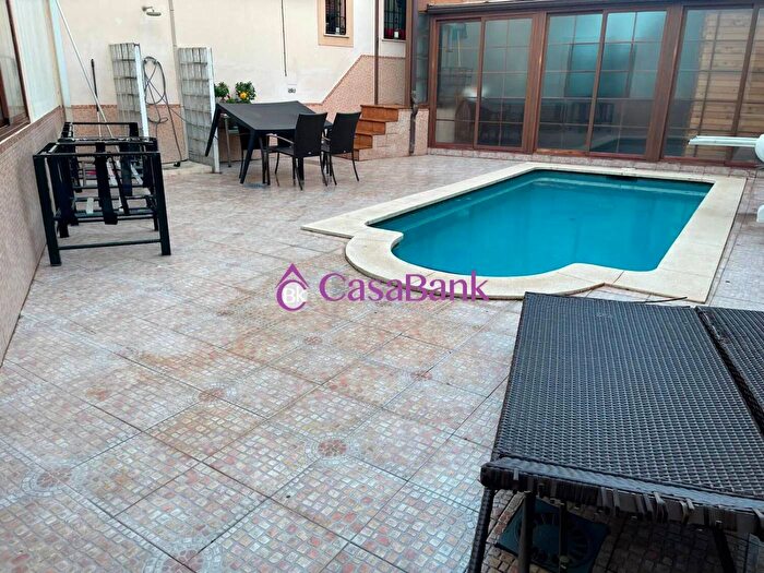 Casas en venta y pisos alquiler - 2