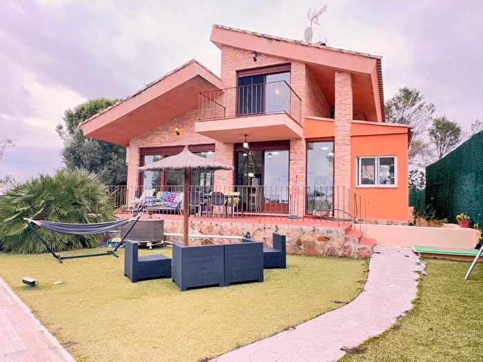 Casa en venta de 4 habitaciones: Chinchón, Madrid