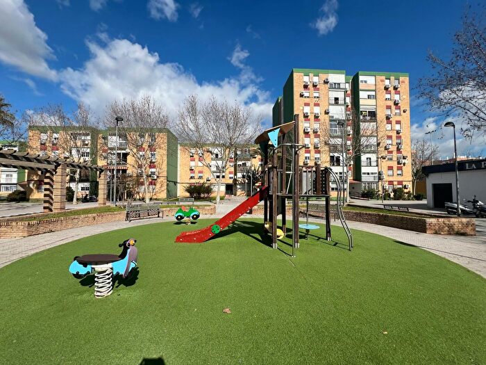 Piso en venta de 3 habitaciones: Centro, Montequinto