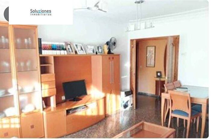 Piso en venta de 4 habitaciones en Castilla La Mancha, Albacete