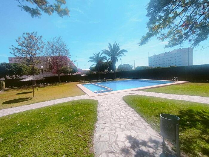 Comunitat Valenciana, Alicante: Piso en venta de 4 habitaciones