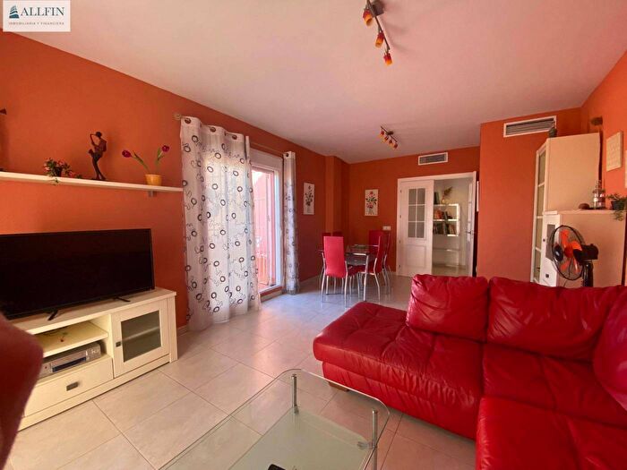 Piso de 2 habitaciones en venta en Andalucía, Cádiz
