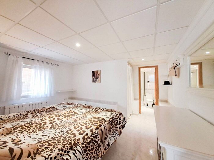 Casa en venta de 5 habitaciones en Comunitat Valenciana, Alicante