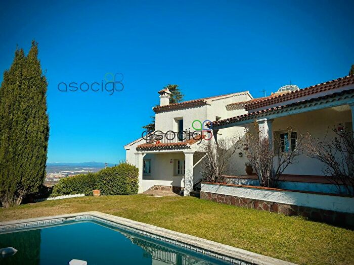 Casa en venta de 5 habitaciones: El Clavín Valdeluz, Guadalajara Capital