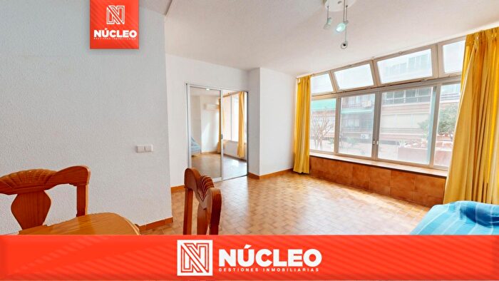 Piso en venta de 2 habitaciones, Centro, Sant Joan dAlacant