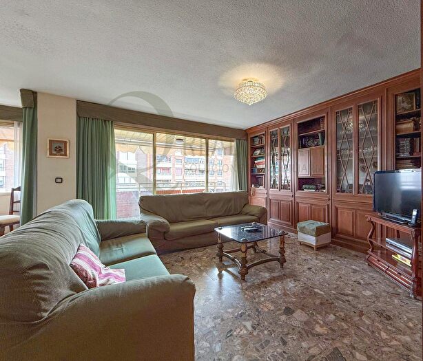 Casas en venta y pisos alquiler - 2