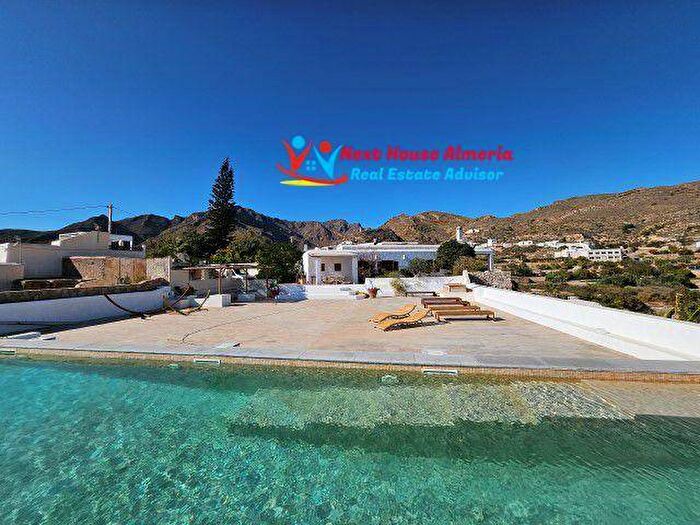 Casa en venta de 5 habitaciones: Andalucía, Almería