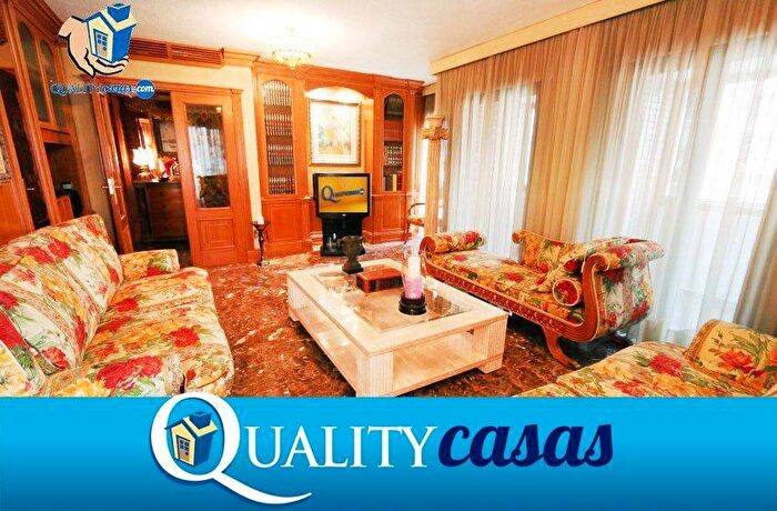 Piso en venta de 4 habitaciones: Comunitat Valenciana, Alicante