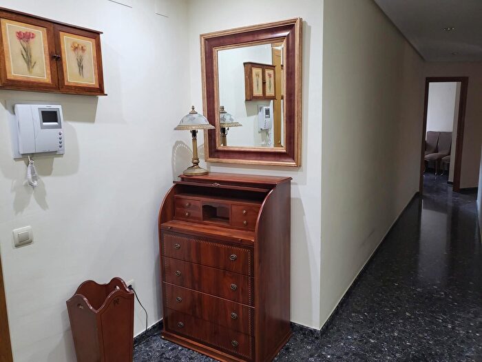 Piso de 3 habitaciones en venta en Albaida, Valencia