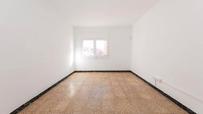 Piso en venta de 4 habitaciones, Cataluña, Barcelona