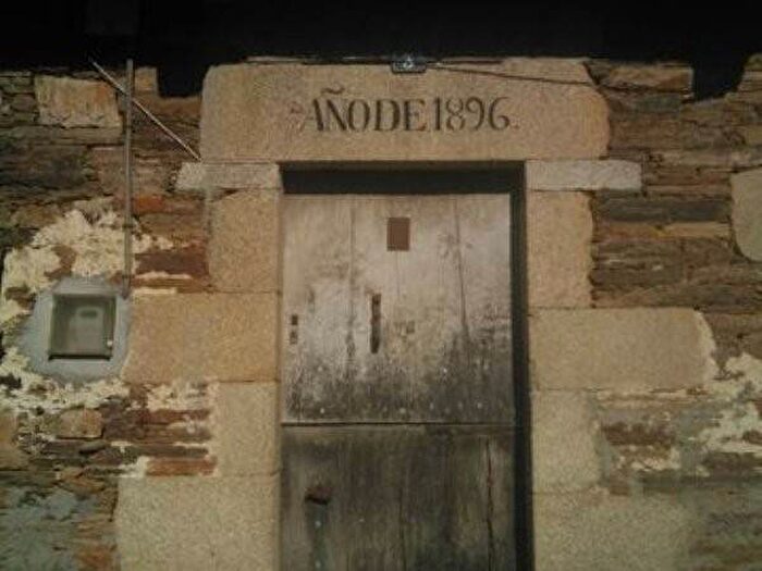 Galicia, Lugo: Casa en venta de 5 habitaciones