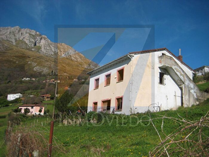 Casa en venta de 4 habitaciones: Principado de Asturias, Asturias