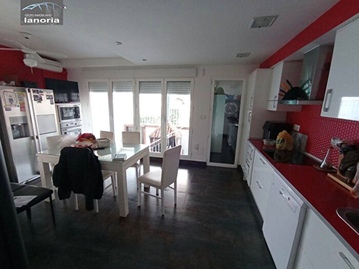 Casa de 5 habitaciones en venta en Castilla La Mancha, Albacete