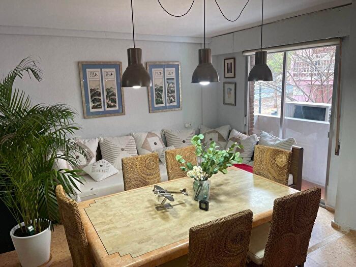 Piso en venta de 3 habitaciones en Comunitat Valenciana, Alicante