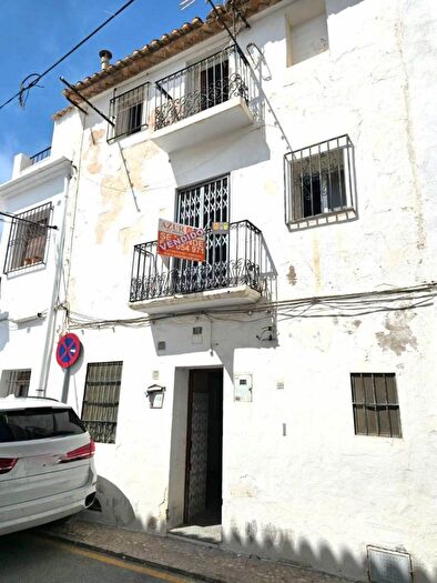 Casa en venta de 5 habitaciones en Comunitat Valenciana, Alicante